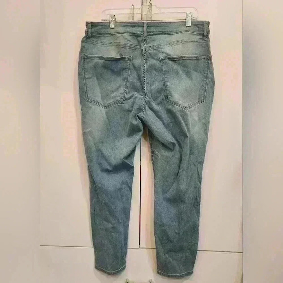 NWT Dia & Co. Plus Size Downing Studio Super Soft Premium Denim Jeans $77 - Picture 2 of 9